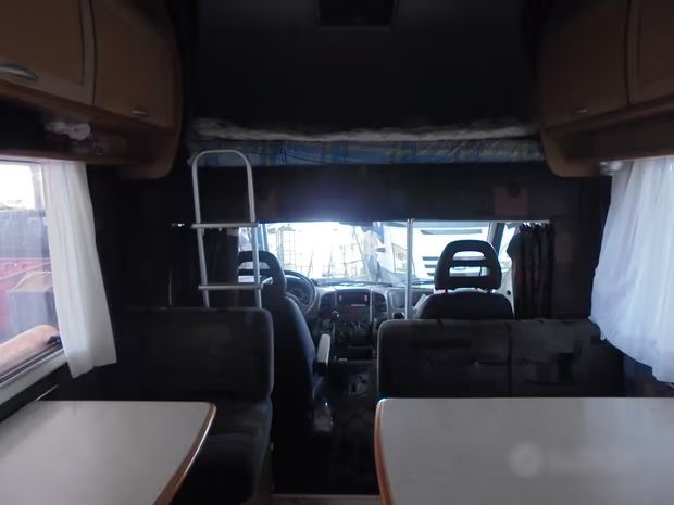 camper656_6